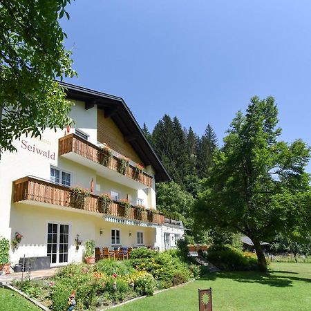 Pension Seiwald In Koetschach Kaernten ภายนอก รูปภาพ
