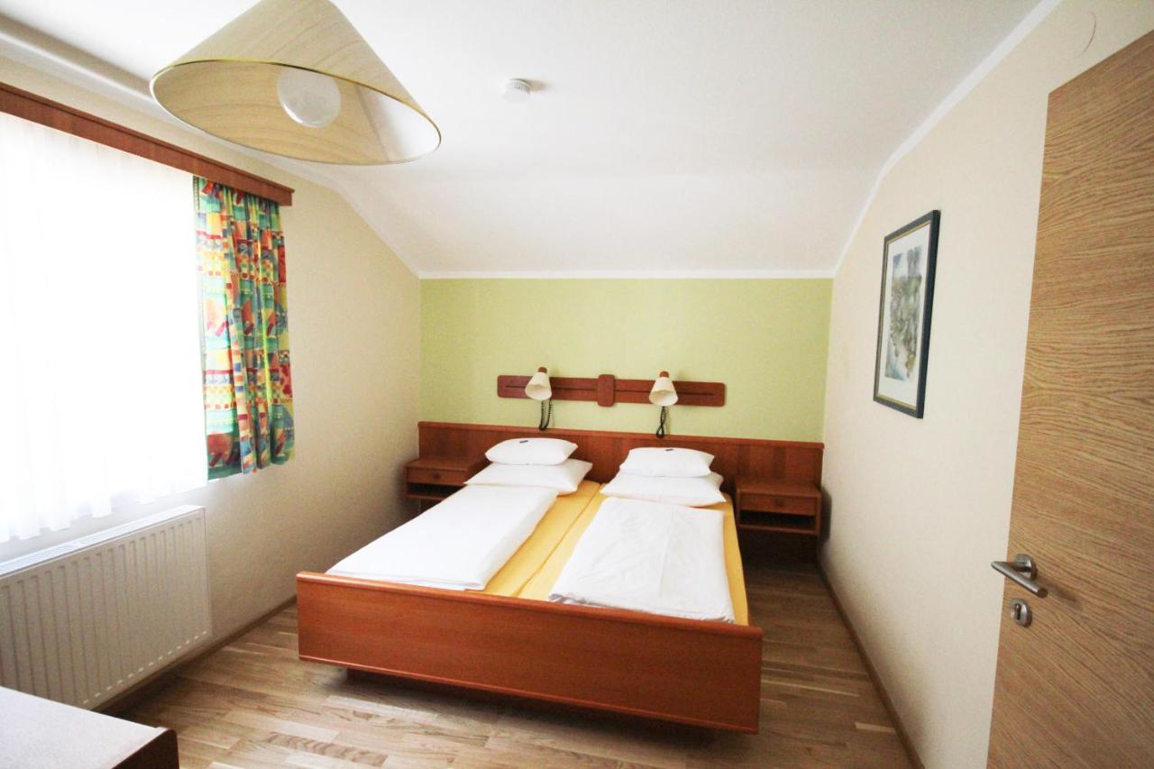 Pension Seiwald In Koetschach Kaernten ภายนอก รูปภาพ